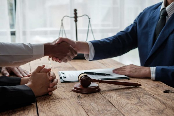 Votre allié juridique à Lyon : facchini avocat en affaires et immobilier